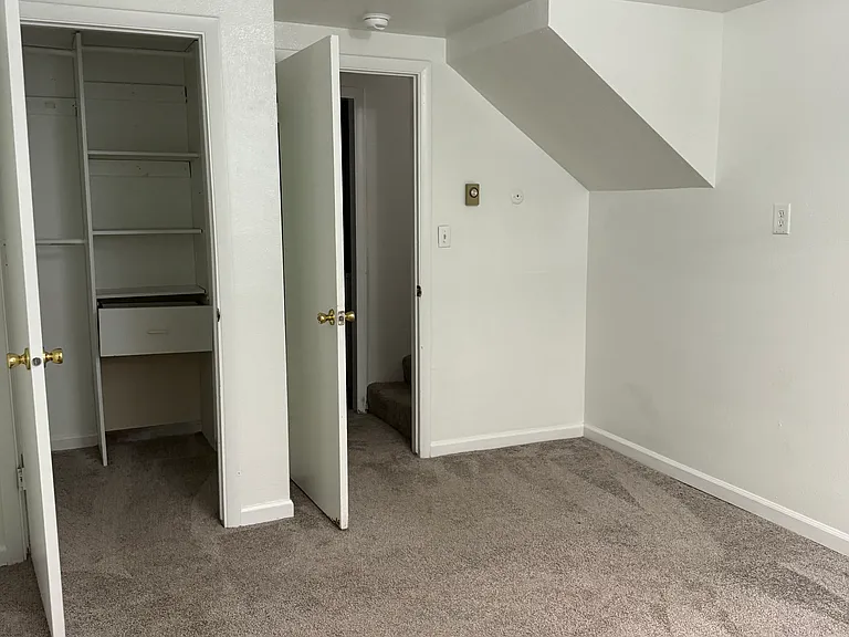 1432 Edgewood Ct — Photo 18