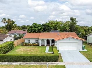 7830 SW 127th Ct, Miami, FL 33183