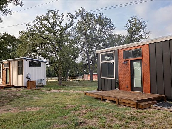 4th image of 240 Lanier Ranch Rd #B