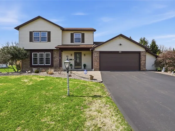 601 Notre Dame Dr, Webster, NY 14580