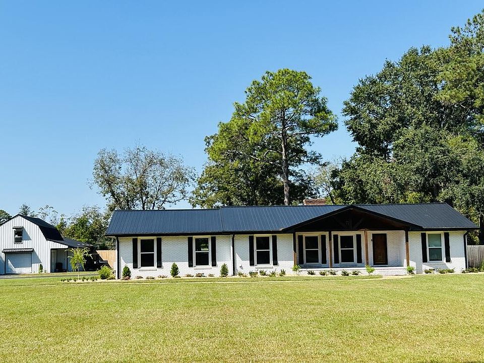 1st image of 2510 Tallokas Rd
