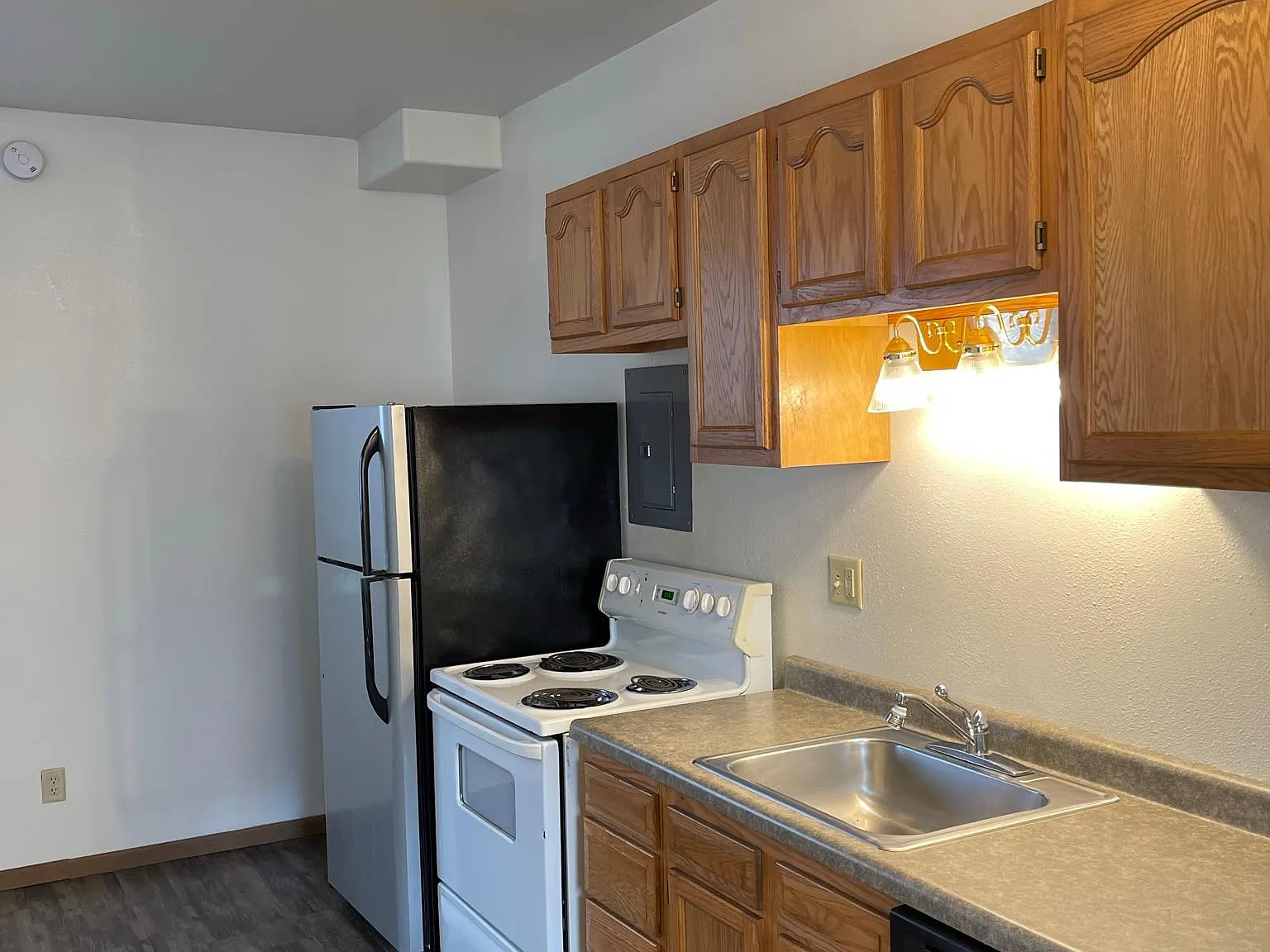509 S Linn St — Photo 3