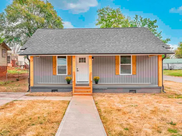 36 Dorsey Blvd, Greenville, SC 29611