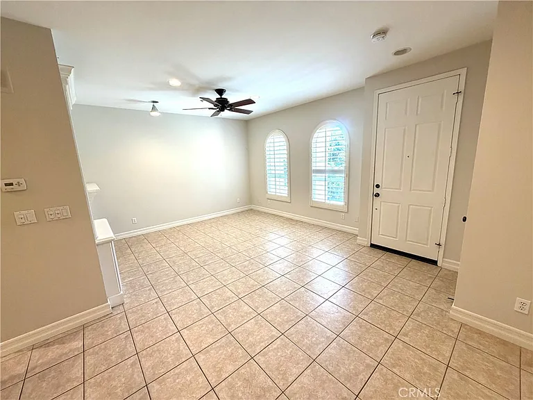 108 Calle Campanero — Photo 2