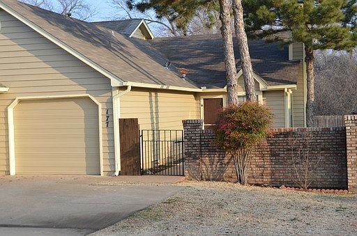 1st image of 243 E 143rd St S