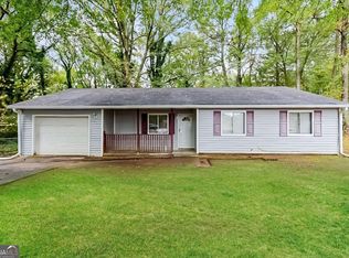 6611 Bent Creek Dr, Rex, GA 30273