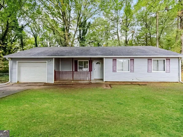 6611 Bent Creek Dr, Rex, GA 30273