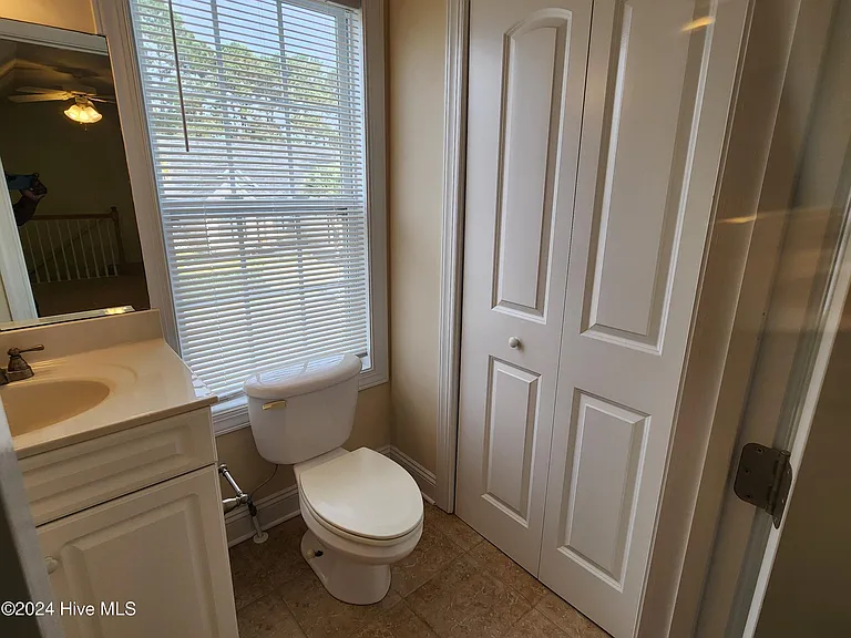 601 Creekway Cir SE — Photo 21