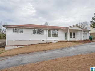 255 Pine Hill Rd, Jemison, AL 35085