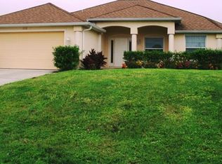 1712 SW 31st Ln, Cape Coral, FL 33914