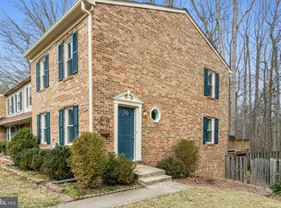 6420 Old Scotts Ct, Springfield, VA 22152