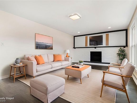 5th image of 4885 4th St NW