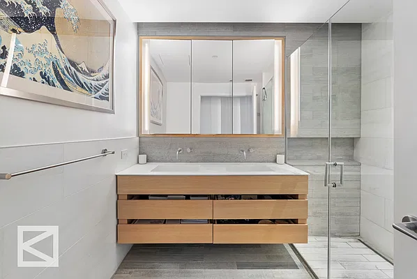 Bathroom, photo 3