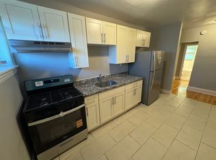 1340 W 82nd St #2, Chicago, IL