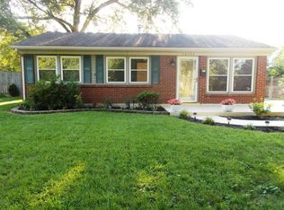 10704 Grafton Hall Rd, Louisville, KY 40272