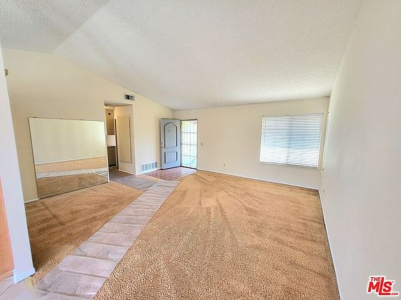 3rd image of 7425 Laurel Ave