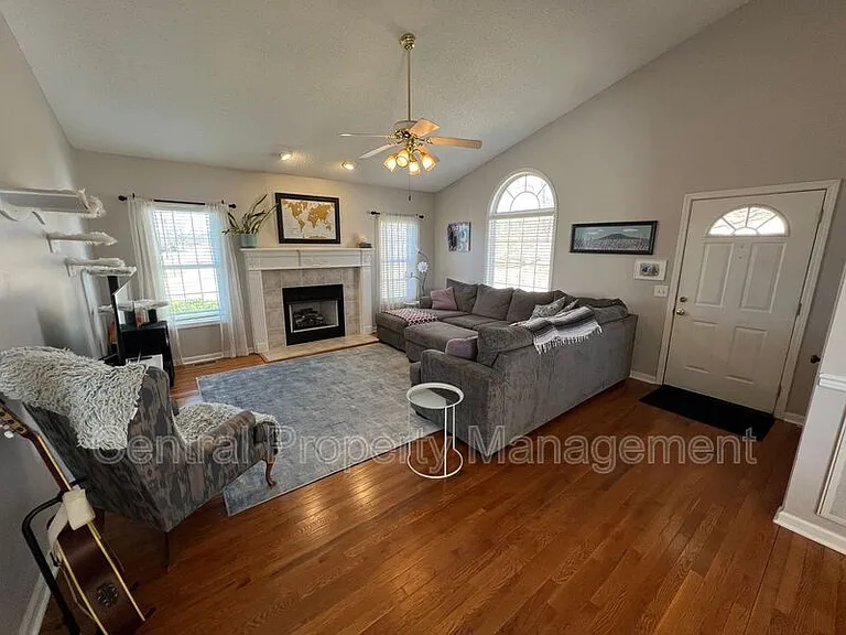 1014 Old Mill Rd — Photo 7