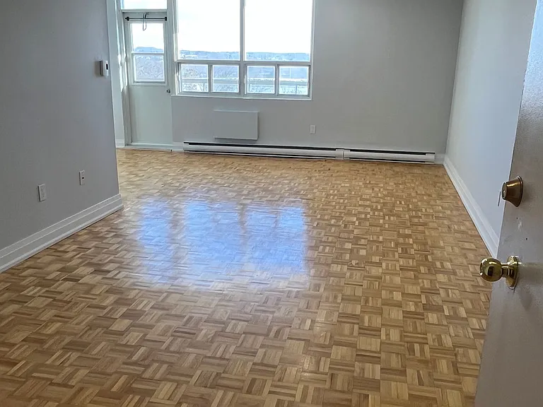 199 Hillcroft St #156 — Photo 8