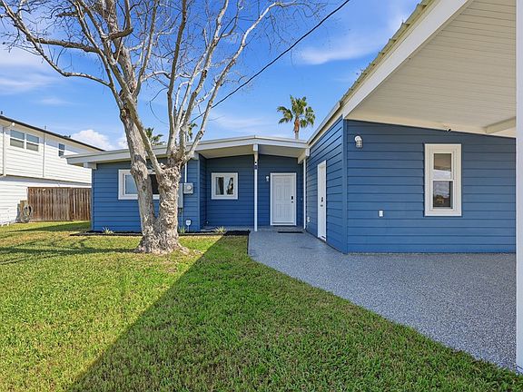 2nd image of 129 Copano Cove Rd