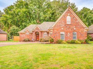 6683 Renee Dr, Olive Branch, MS 38654