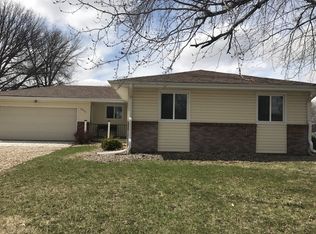 2645 Kansas Ave, Fremont, NE 68025