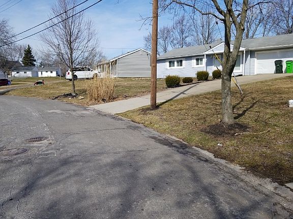 4th image of 6271 Tonbridge Ct