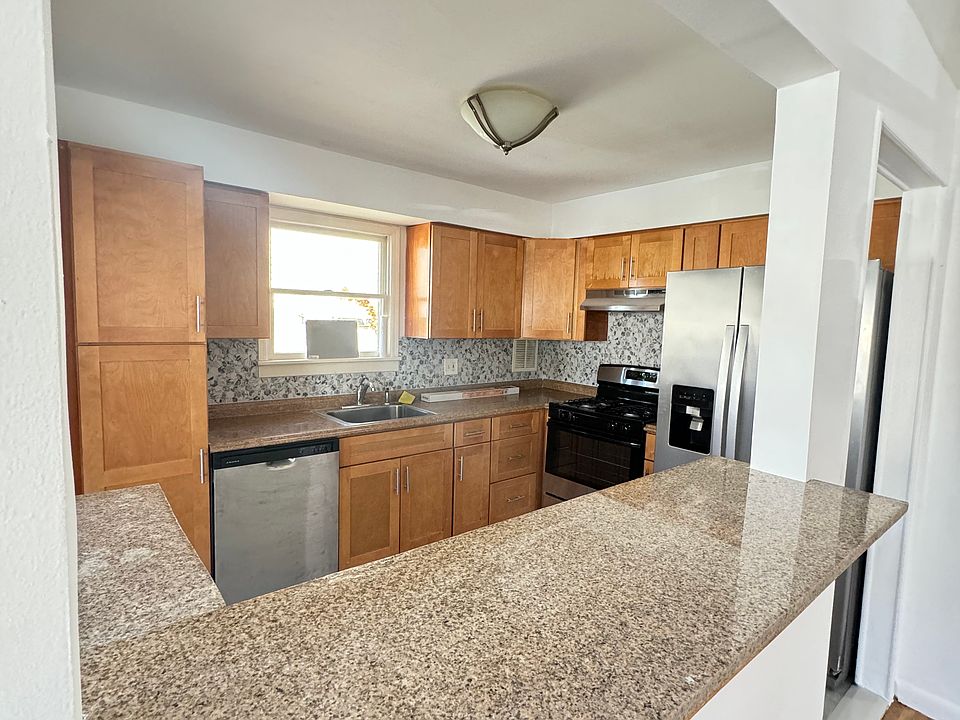 1st image of 792 Katan Ave #1B