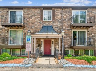 231 Coxcomb Hill Rd APT 3, New Kensington, PA 15068