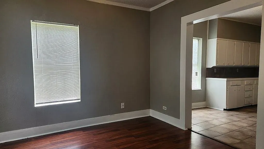 2 bed, 720 sqft, $1,295 — Photo 4