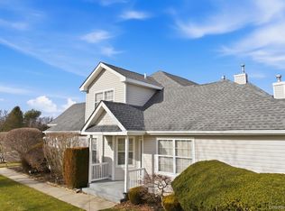 23 Goose Neck Lane, Riverhead, NY 11901