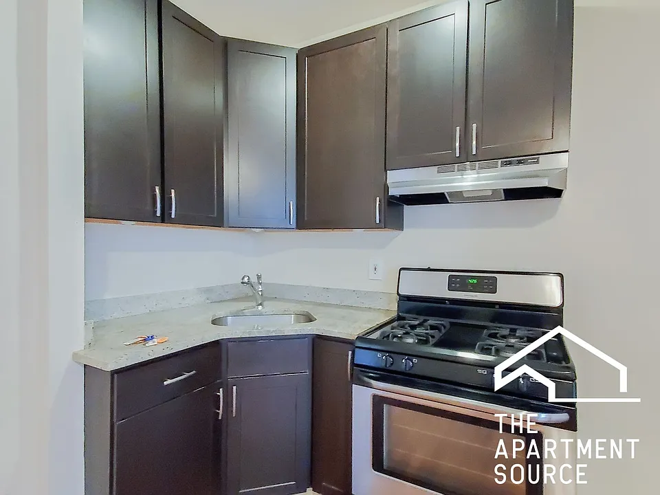 3527.5 N Broadway St #2