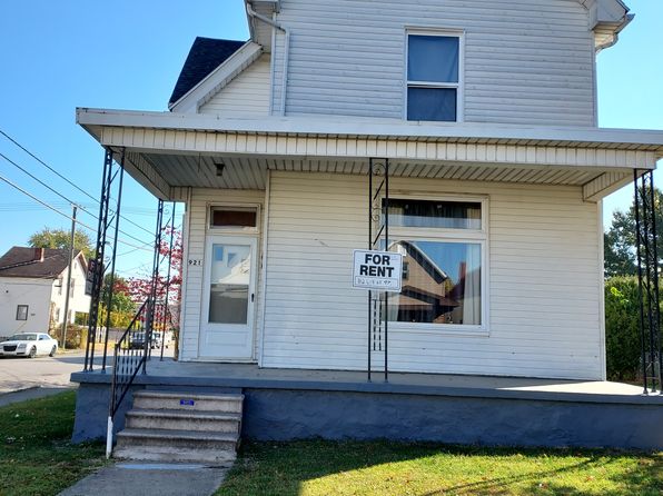 921 Edgar St
