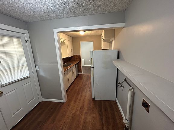 5th image of 948 N Dellrose Ave