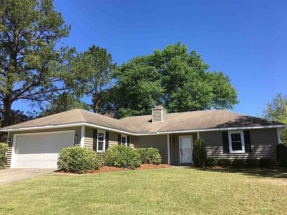2nd image of 107 Crestwood Ct