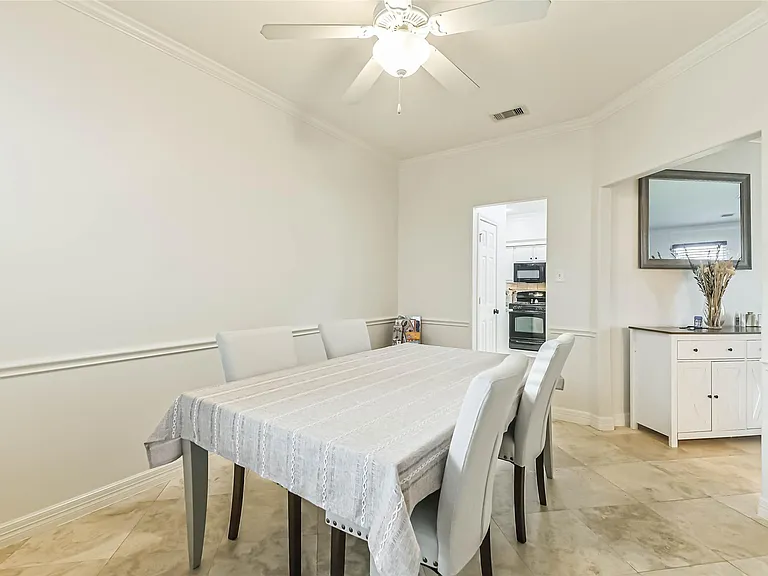 22538 Goss Spring Ct — Photo 16
