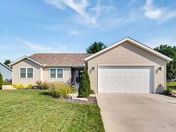 1103 Short Dr, Knox, IN 46534