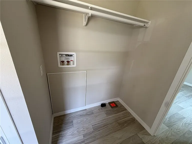 108 Candlestick Ln — Photo 12