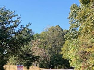 5119 Scruggs Rd, Moneta, VA 24121