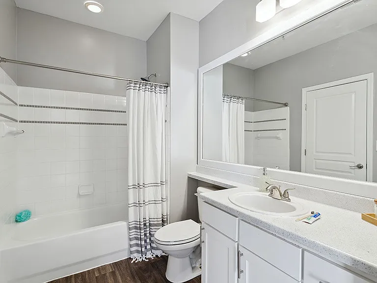 Five Oaks — Photo 19