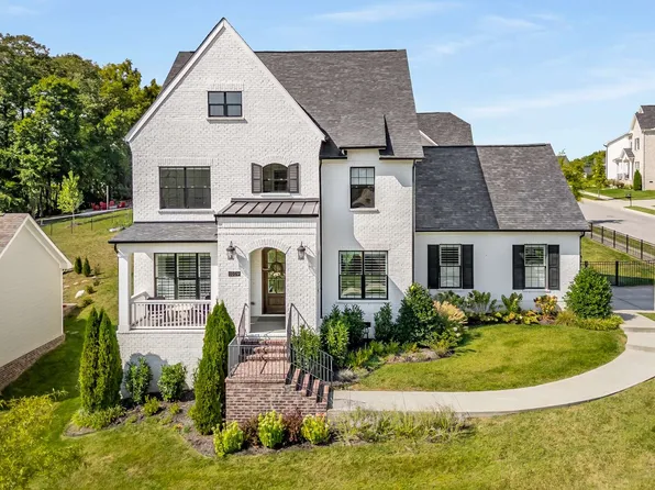1019 Dovecrest Way, Franklin, TN 37067