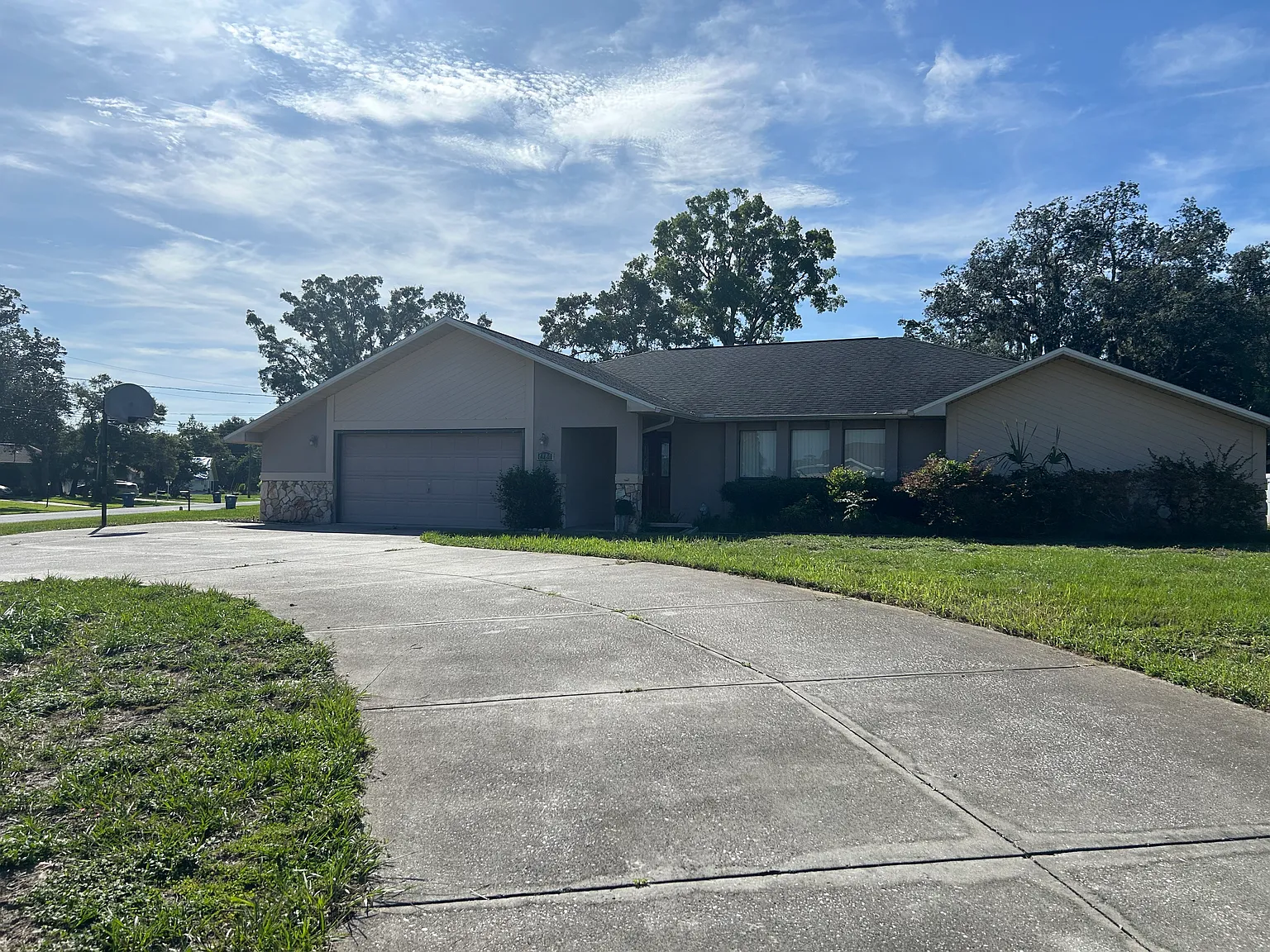 3 bed, 1773 sqft, $2,100 — Photo 2