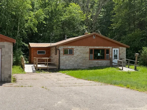 4421 River Bend Rd, Rhinelander, WI 54501