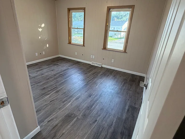 116 Victory Dr — Photo 19