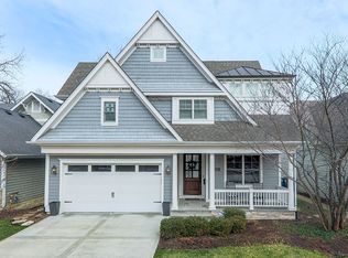 5133 Benton Ave, Downers Grove, IL 60515