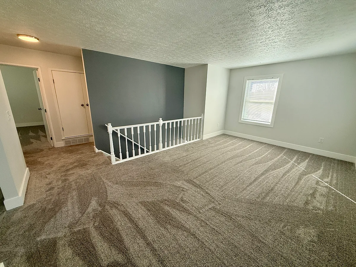 Building Photo - 6274 Sweetwater Ct #6274