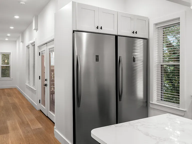 130 Fisher Ave #3 — Photo 10
