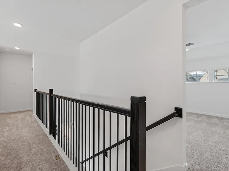 9437 Pacific Crest Ct — Photo 30