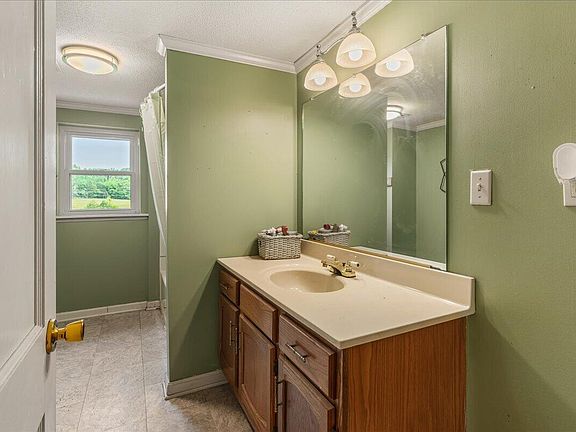 63rd image of 1245 Paint Rock Valley Rd