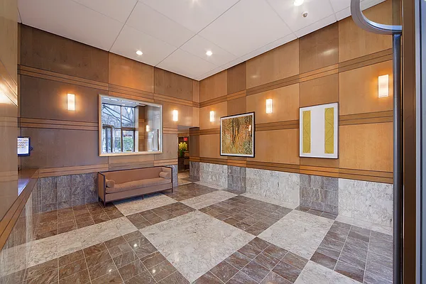 Sold by CORE | media 18