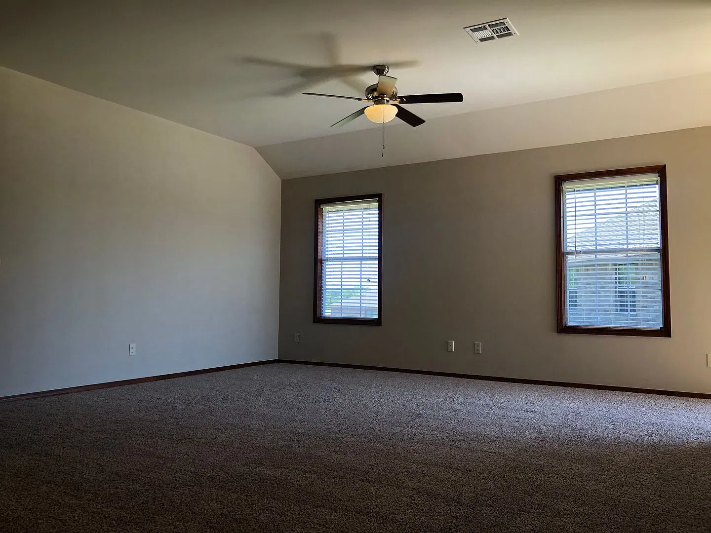 3.3 - 2310 S. Teal St - Teal Ridge — Photo 3